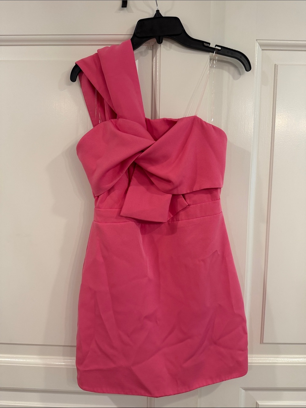 DO+BE Vibrant Pink One-Shoulder Bow-Detail Mini Dress